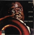 HRAJE A ZPÍVÁ LOUIS ARMSTRONG